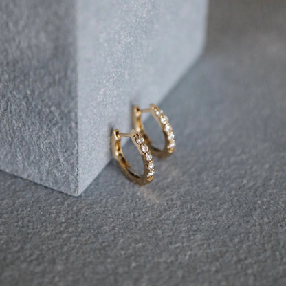 Timeless Diamond Hoop Earring - K18